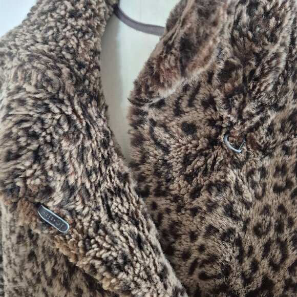 Calvin Klein faux fur leopard coat - Picture 3 of 4